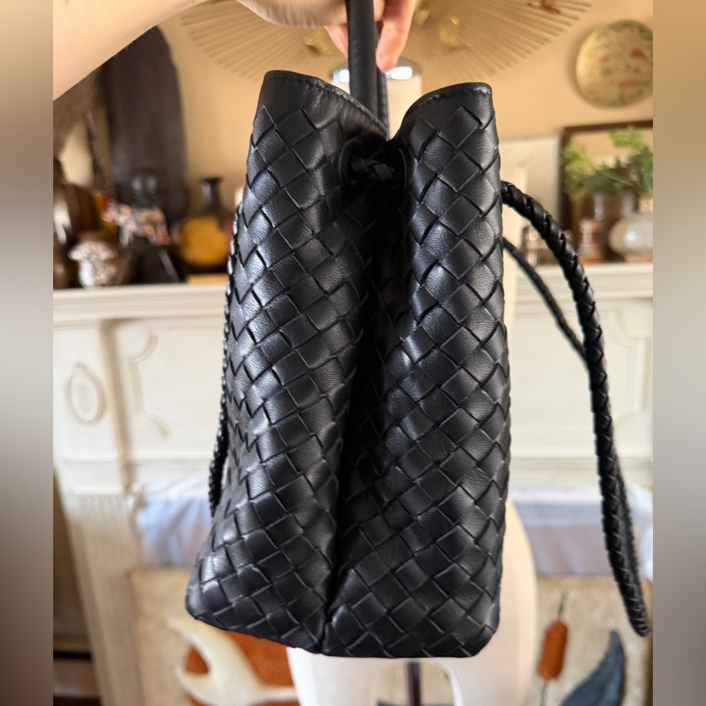 Quince Italian Leather Handwoven Satchel in black - Picture 16 of 16